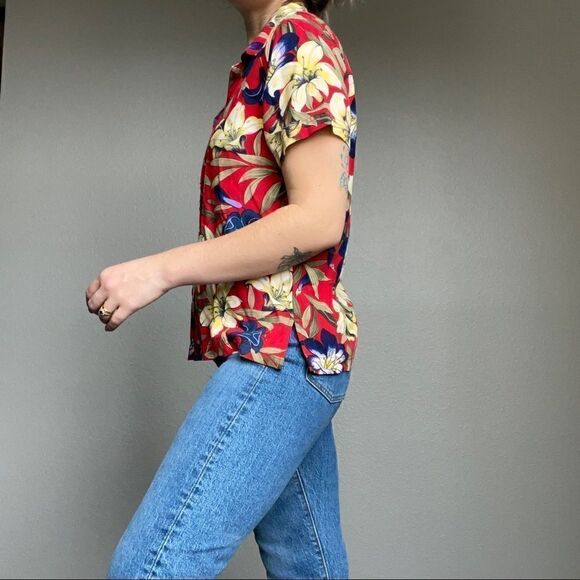 Vintage Women’s 90s Island Traders Red Tropical Floral Hawaiian Button Down Sz S - Picture 7 of 11
